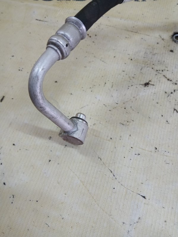 Трубка кондиционера X1 2017 F48 B46A20 Трубка кондиционера X1 2017 F48 B46A20