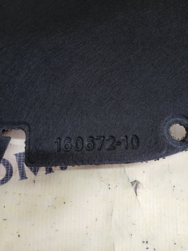 Шумоизоляция капота передняя X3 2016 F25 2.0 Шумоизоляция капота передняя X3 2016 F25 2.0