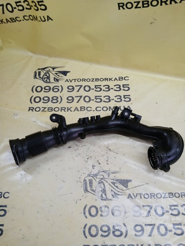 Запчасть патрубок турбины Mercedes-Benz GLB 2022 250 26092030411829 A2600904600 Б/У Патрубок турбины Mercedes-Benz GLB 2022 250 26092030411829 A2600904600 Б/У