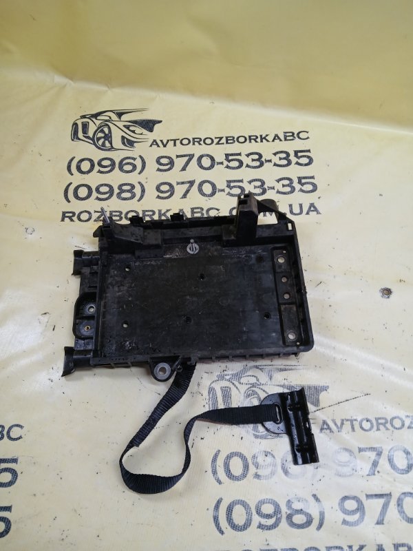 Запчасть подставка под аккумулятор Mercedes-Benz GLB 2022 250 26092030411829 A1776204201 Б/У Подставка под аккумулятор Mercedes-Benz GLB 2022 250 26092030411829 A1776204201 Б/У