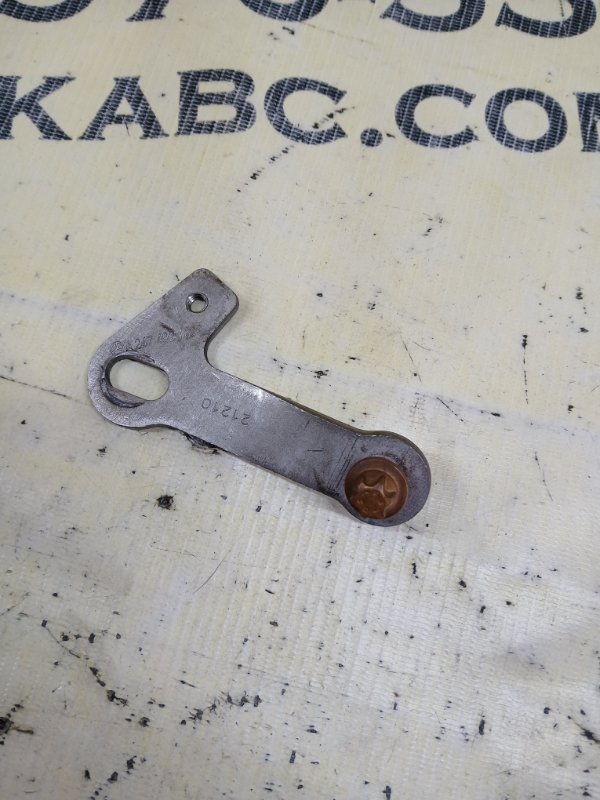 Кронштейн GLB 2022 250 26092030411829 Кронштейн GLB 2022 250 26092030411829