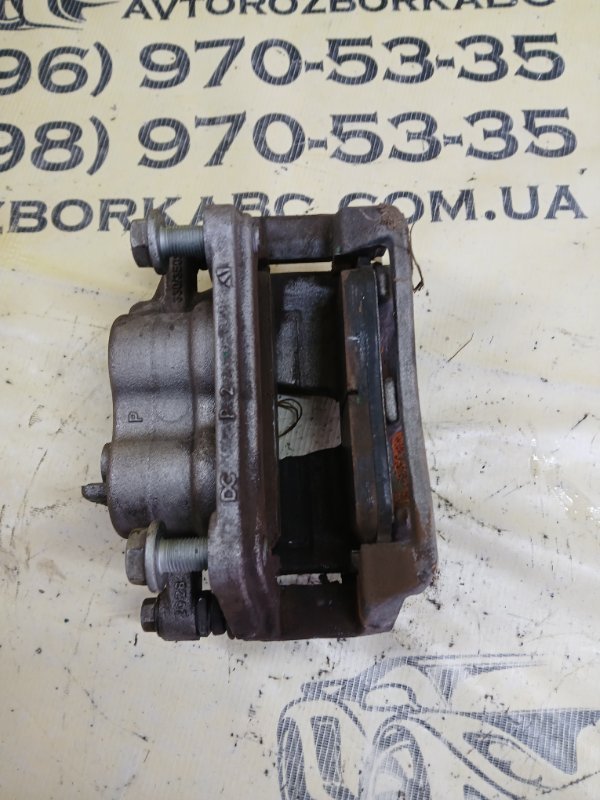 Супорт передний правый GLB 2022 250 26092030411829 Супорт передний правый GLB 2022 250 26092030411829