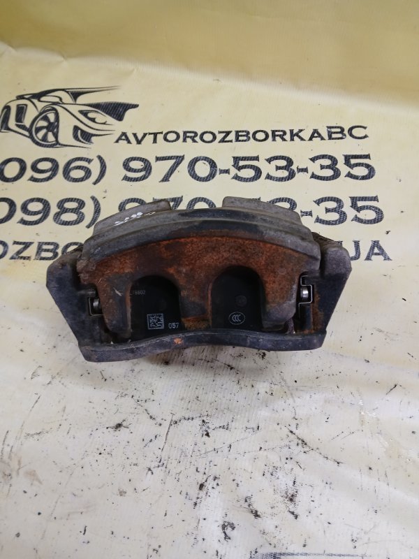 Суппорт тормозной передний левый GLB 2022 250 26092030411829 Суппорт тормозной передний левый GLB 2022 250 26092030411829