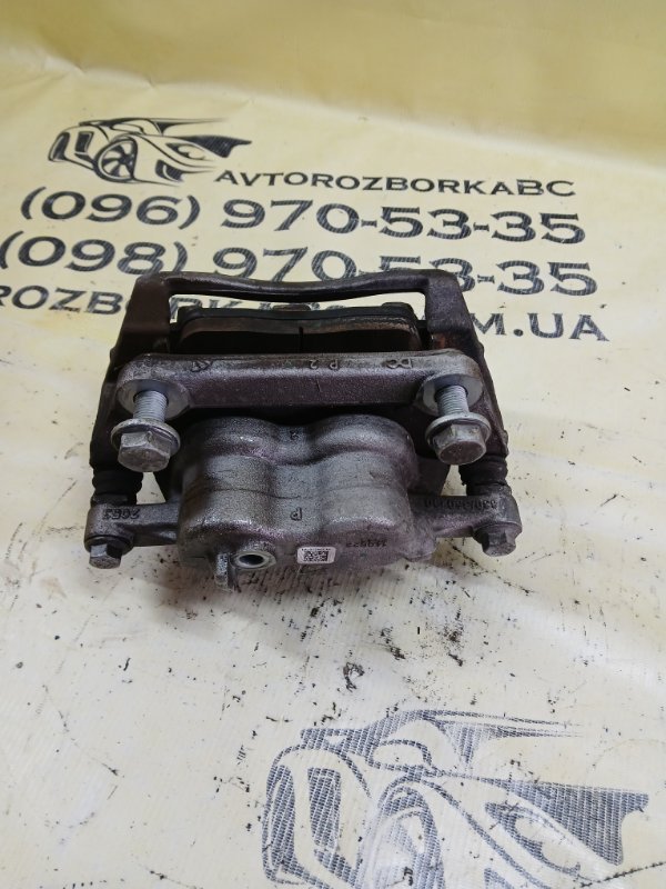 Суппорт тормозной передний левый GLB 2022 250 26092030411829 Суппорт тормозной передний левый GLB 2022 250 26092030411829