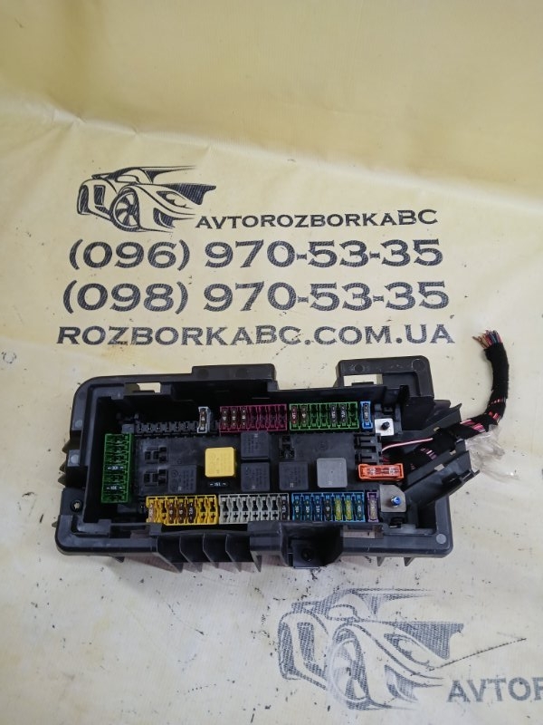 Запчасть блок предохранителей салонный Mercedes-Benz gl 450 2015 x166 276 3.0 biturbo A1665461743 Б/У Блок предохранителей салонный Mercedes-Benz gl 450 2015 x166 276 3.0 biturbo A1665461743 Б/У