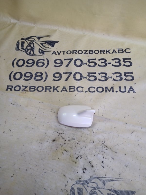 Антенна/плавник gl 450 2015 x166 276 3.0 biturbo Антенна/плавник gl 450 2015 x166 276 3.0 biturbo