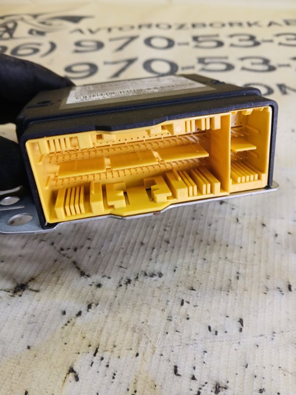 Блок управление подушкой безопасности Mercedes-Benz gl 450 x166 276 3.0 biturbo Блок управление подушкой безопасности Mercedes-Benz gl 450 x166 276 3.0 biturbo