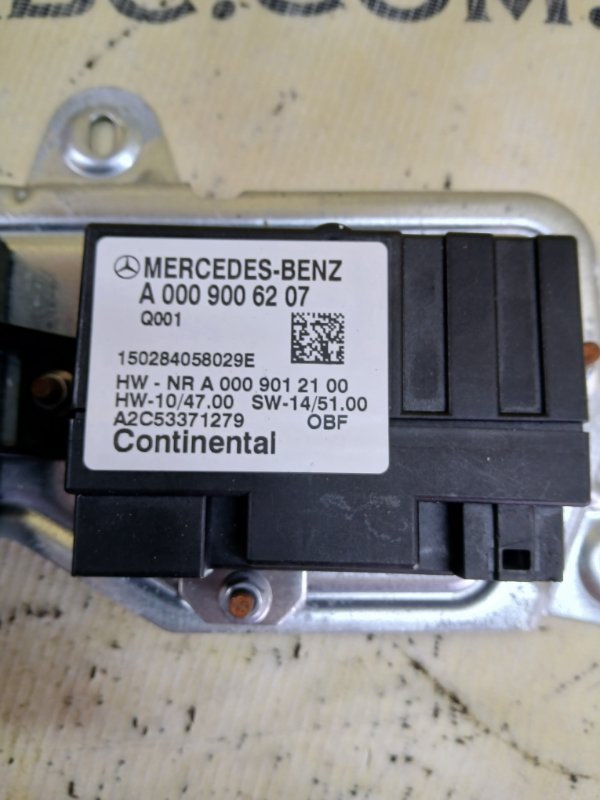 Блок управление топливным насосом gl 450 2015 x166 276 3.0 biturbo Блок управление топливным насосом gl 450 2015 x166 276 3.0 biturbo