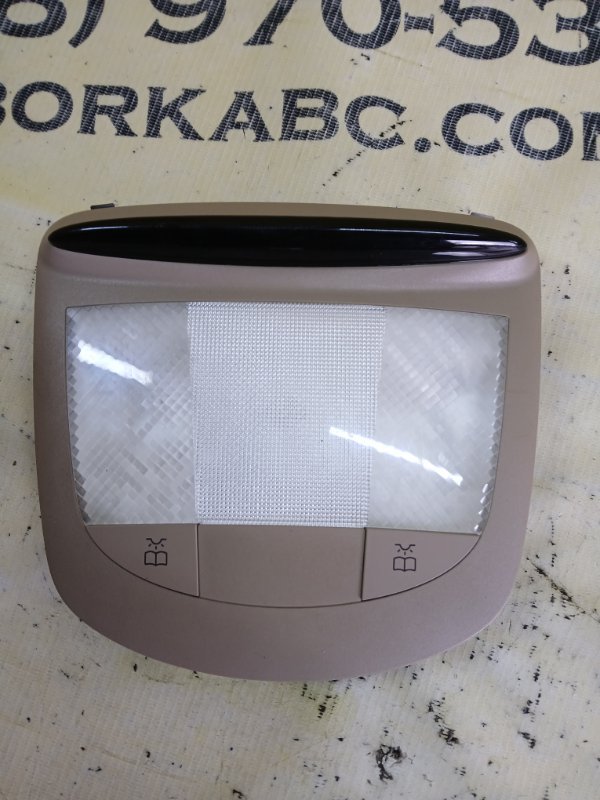 Плафон салона gl 450 2015 x166 276 3.0 biturbo Плафон салона gl 450 2015 x166 276 3.0 biturbo