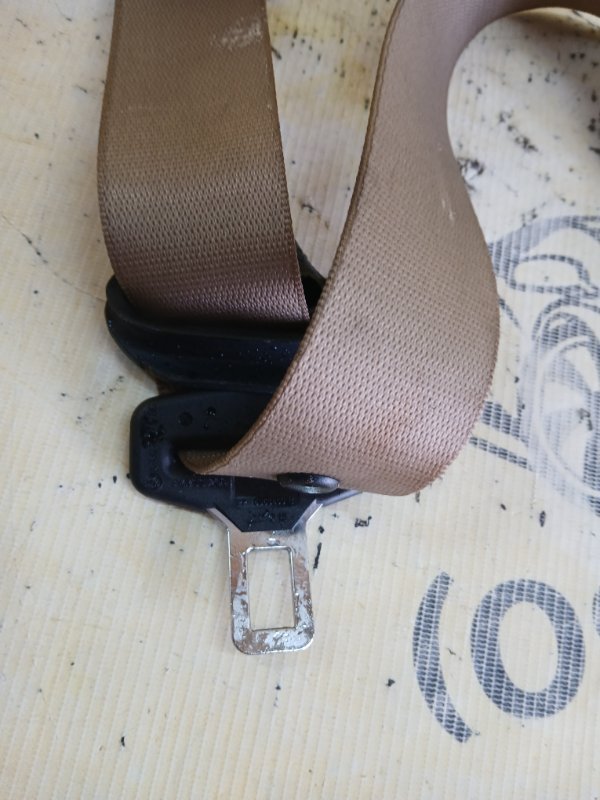 Ремень безопасности задний левый Mercedes-Benz gl 450 x166 276 3.0 biturbo Ремень безопасности задний левый Mercedes-Benz gl 450 x166 276 3.0 biturbo