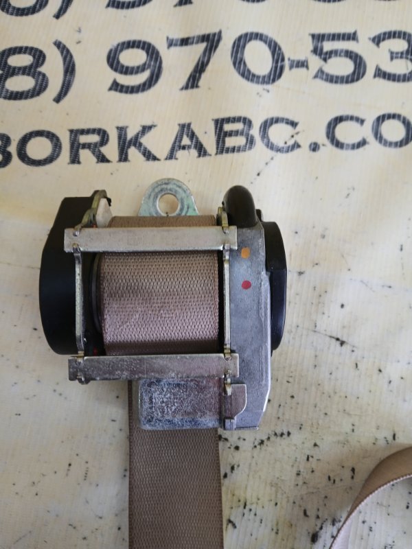 Ремень безопасности задний левый gl 450 2015 x166 276 3.0 biturbo Ремень безопасности задний левый gl 450 2015 x166 276 3.0 biturbo