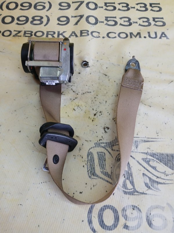 Ремень безопасности задний правый gl 450 2015 x166 276 3.0 biturbo Ремень безопасности задний правый gl 450 2015 x166 276 3.0 biturbo