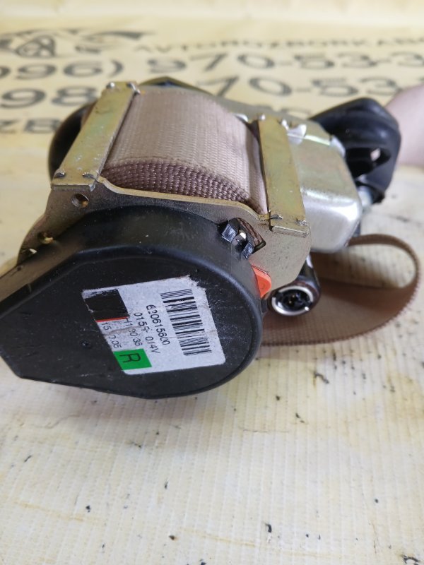 Ремень безопасности задний правый gl 450 2015 x166 276 3.0 biturbo Ремень безопасности задний правый gl 450 2015 x166 276 3.0 biturbo