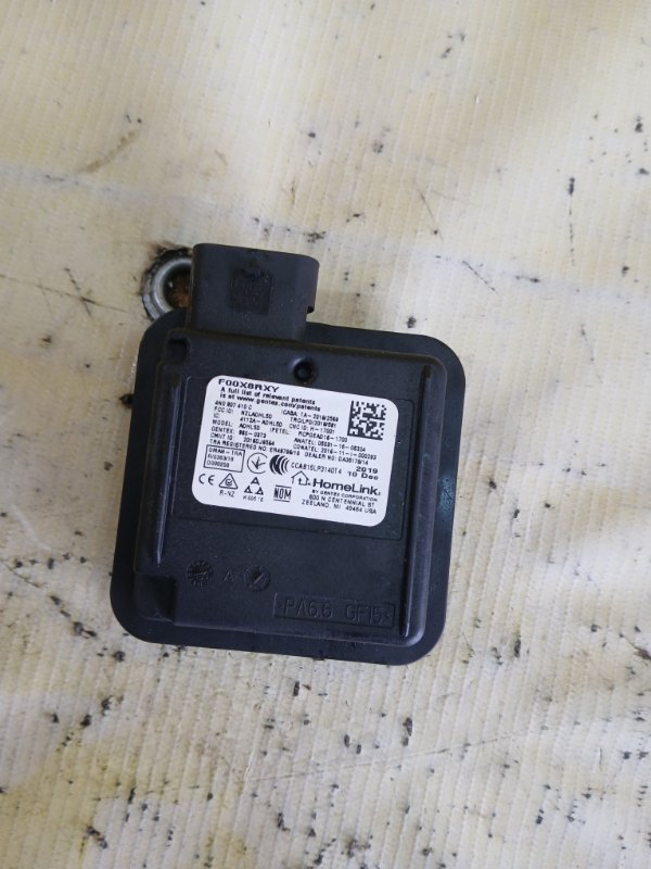 Блок управления системою открытия ворот Audi Q7 4M 3.0 Блок управления системою открытия ворот Audi Q7 4M 3.0