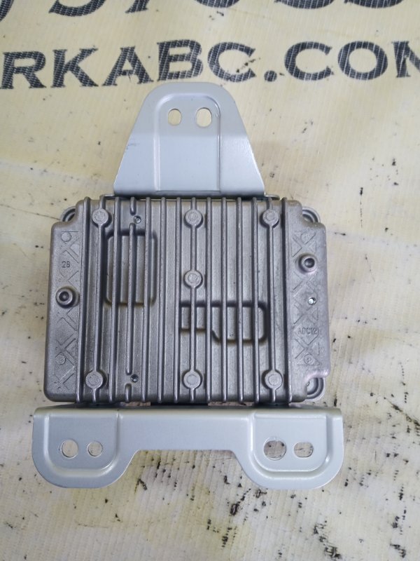 Инвертор gl 450 2015 x166 276 3.0 biturbo Инвертор gl 450 2015 x166 276 3.0 biturbo