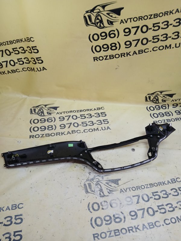 Декоративная накладка gl 450 2015 x166 276 3.0 biturbo Декоративная накладка gl 450 2015 x166 276 3.0 biturbo