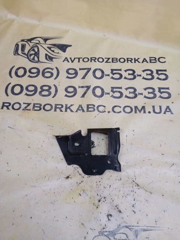 Запчасть кронштейн замка капота передний левый Mercedes-Benz gl 450 2015 x166 276 3.0 biturbo A1666310021 Б/У Кронштейн замка капота передний левый Mercedes-Benz gl 450 2015 x166 276 3.0 biturbo A1666310021 Б/У