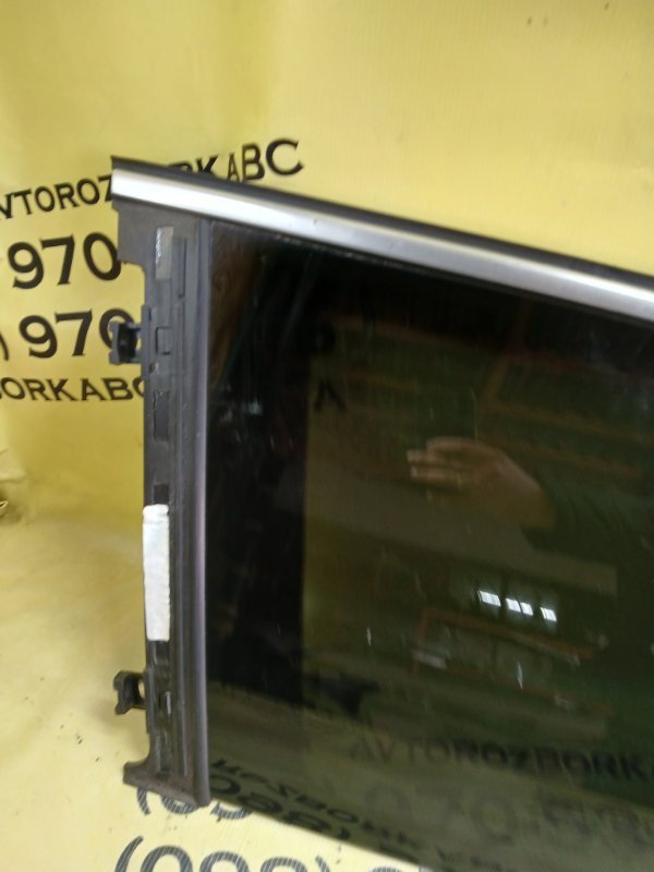 Форточка кузова задняя левая gl 450 2015 x166 276 3.0 biturbo Форточка кузова задняя левая gl 450 2015 x166 276 3.0 biturbo