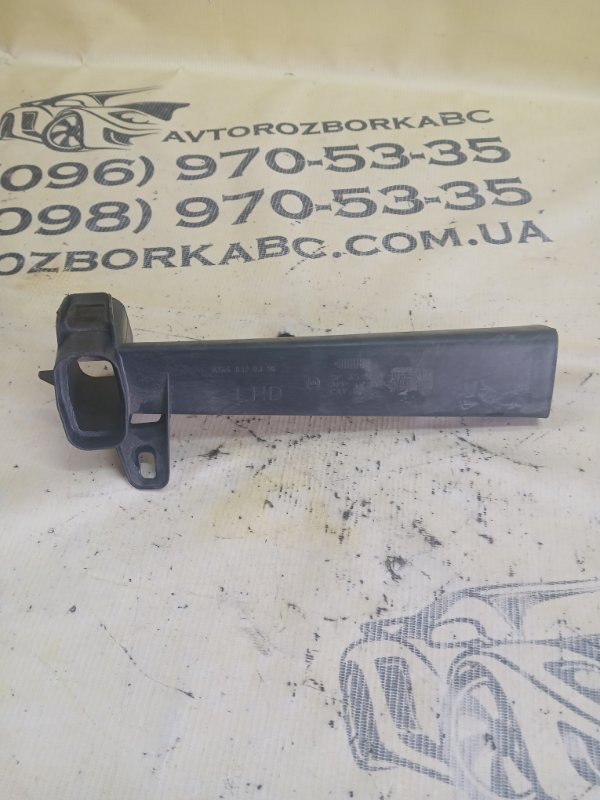 Водосток передний левый gl 450 2015 x166 276 3.0 biturbo Водосток передний левый gl 450 2015 x166 276 3.0 biturbo