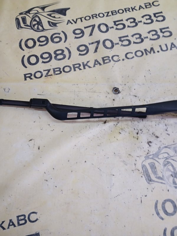 Дворник лобового стекла передний правый Mercedes-Benz gl 450 x166 276 3.0 biturbo Дворник лобового стекла передний правый Mercedes-Benz gl 450 x166 276 3.0 biturbo