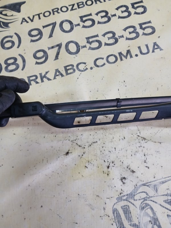 Дворник лобового стекла передний левый Mercedes-Benz gl 450 x166 276 3.0 biturbo
