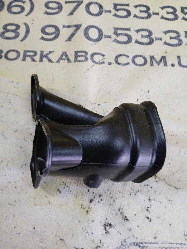 Воздуховод gl 450 2015 x166 276 3.0 biturbo Воздуховод gl 450 2015 x166 276 3.0 biturbo