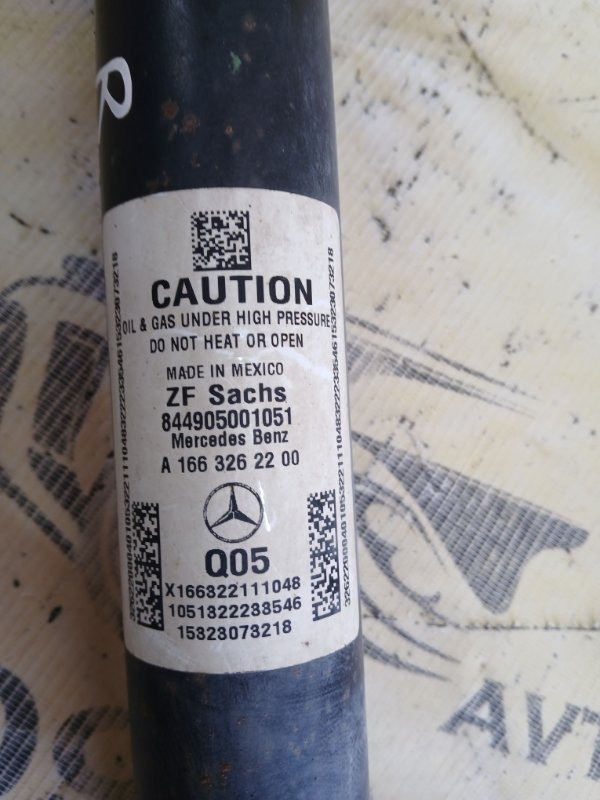 Амортизатор подвески задний правый gl 450 2015 x166 276 3.0 biturbo Амортизатор подвески задний правый gl 450 2015 x166 276 3.0 biturbo