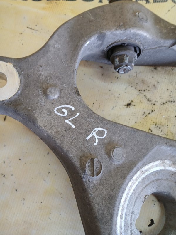 Рычаг задний нижний задний правый gl 450 2015 x166 276 3.0 biturbo Рычаг задний нижний задний правый gl 450 2015 x166 276 3.0 biturbo