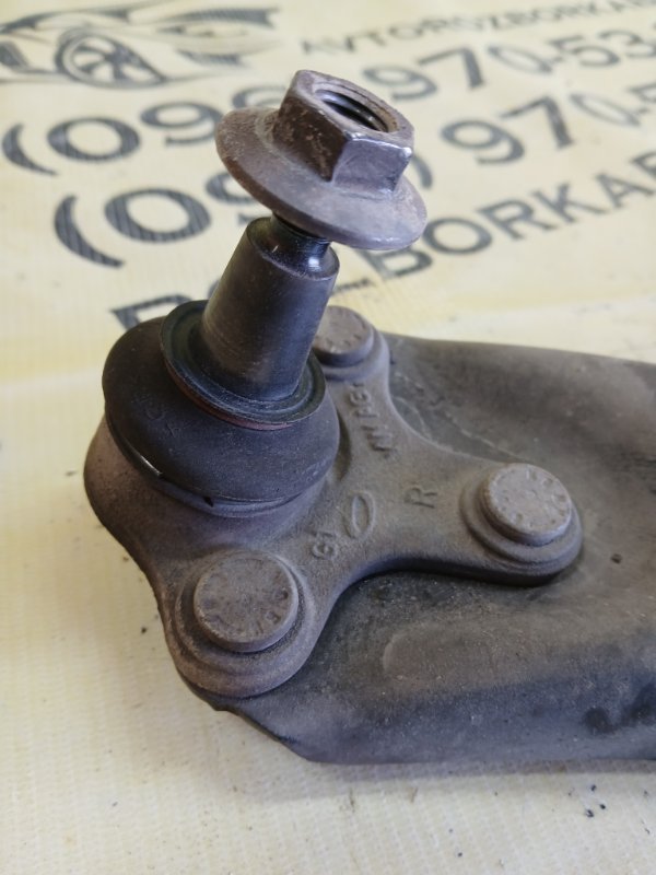 Рычаг передний правый Tiguan 2019 Allspace 2.0 DGUA Рычаг передний правый Tiguan 2019 Allspace 2.0 DGUA