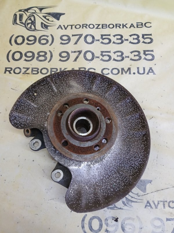 Цапфа задняя левая gl 450 2015 x166 276 3.0 biturbo Цапфа задняя левая gl 450 2015 x166 276 3.0 biturbo