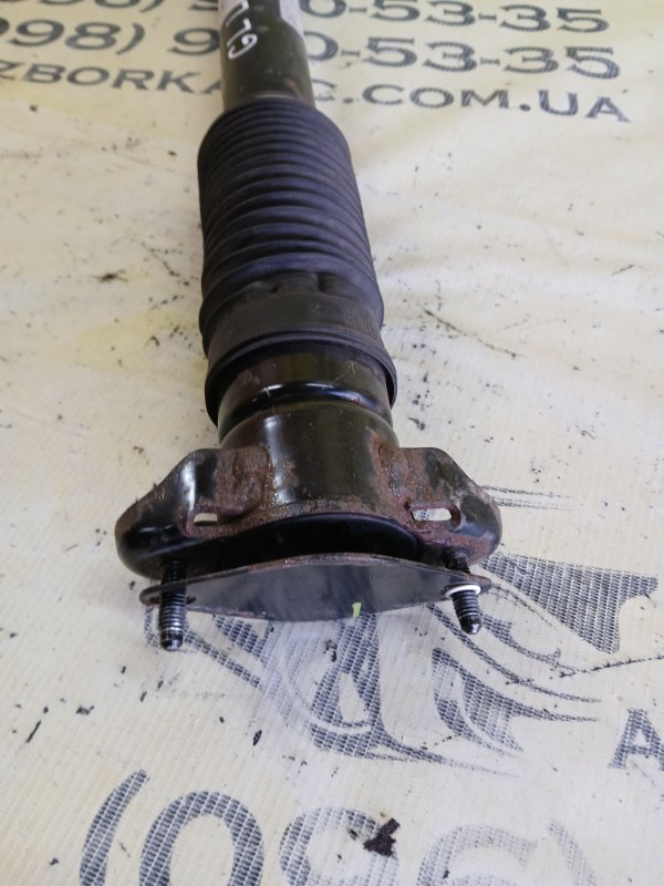 Амортизатор подвески задний левый gl 450 2015 x166 276 3.0 biturbo Амортизатор подвески задний левый gl 450 2015 x166 276 3.0 biturbo