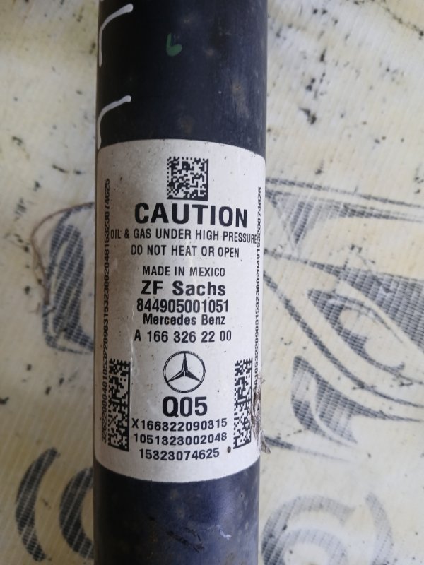 Амортизатор подвески задний левый gl 450 2015 x166 276 3.0 biturbo Амортизатор подвески задний левый gl 450 2015 x166 276 3.0 biturbo