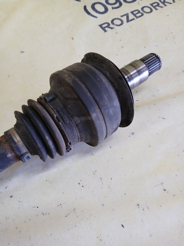 Полуось задний левый gl 450 2015 x166 276 3.0 biturbo Полуось задний левый gl 450 2015 x166 276 3.0 biturbo