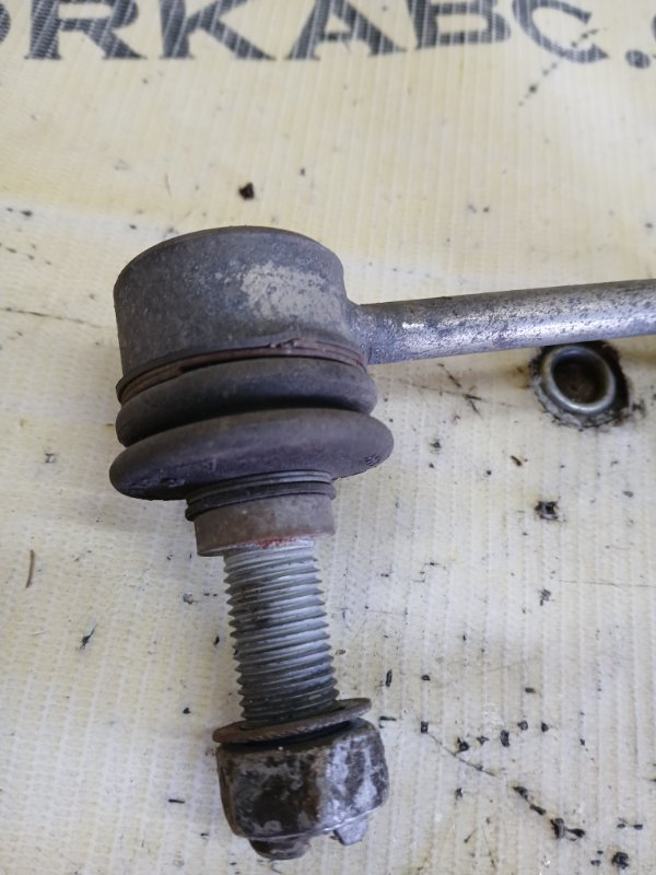 Стойка стабилизатора задняя левая Mercedes-Benz gl 450 x166 276 3.0 biturbo Стойка стабилизатора задняя левая Mercedes-Benz gl 450 x166 276 3.0 biturbo