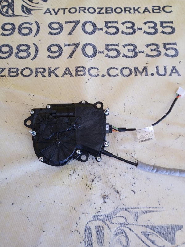 Привод /актуатор замка багажника X1 2017 F48 B46A20 Привод /актуатор замка багажника X1 2017 F48 B46A20