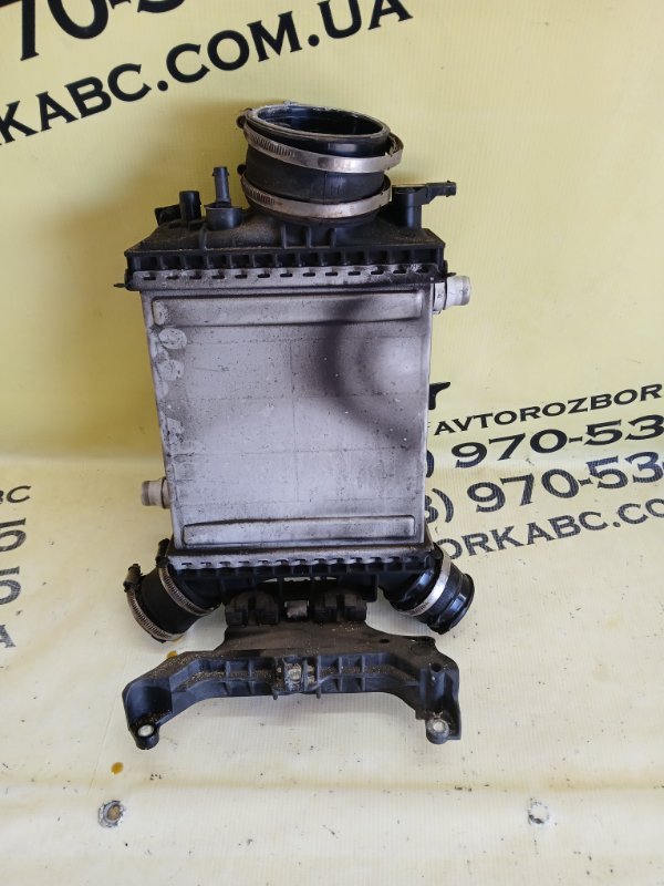 Радиатор интеркуллера передний gl 450 2015 x166 276 3.0 biturbo Радиатор интеркуллера передний gl 450 2015 x166 276 3.0 biturbo