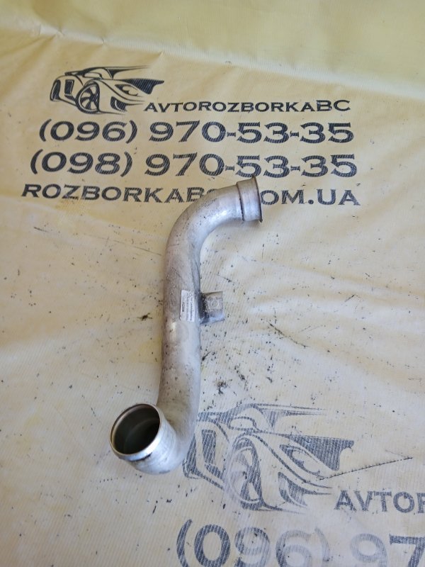 Патрубок интеркулера передний правый gl 450 2015 x166 276 3.0 biturbo Патрубок интеркулера передний правый gl 450 2015 x166 276 3.0 biturbo