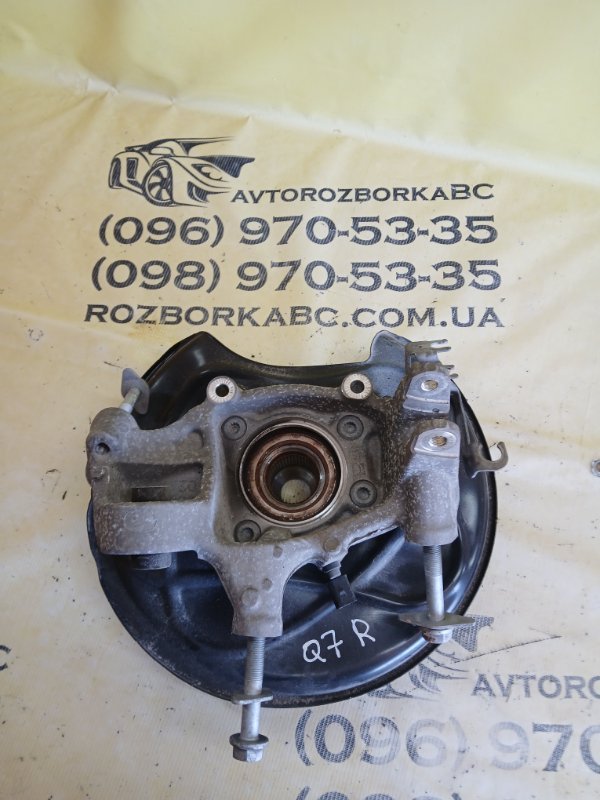 Запчасть цапфа задняя правая Audi Q7 2020 4M DCBD 4M0505432Q Б/У Цапфа задняя правая Audi Q7 2020 4M DCBD 4M0505432Q Б/У