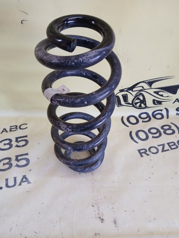 Пружина подвески Q7 2020 4M DCBD Пружина подвески Q7 2020 4M DCBD