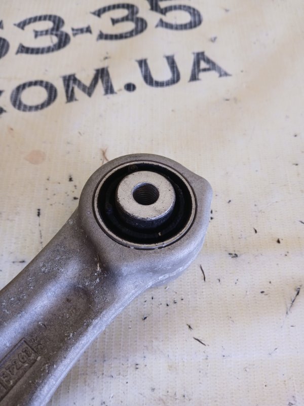 Рычаг подвески верхний задний левый Audi Q7 4M DCBD Рычаг подвески верхний задний левый Audi Q7 4M DCBD