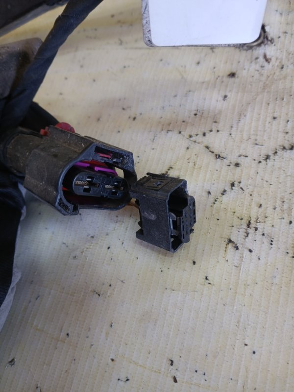 Проводка рулевой рейки gl 450 2015 x166 276 3.0 biturbo Проводка рулевой рейки gl 450 2015 x166 276 3.0 biturbo