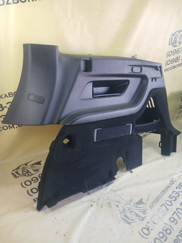 Обшивка багажника задняя правая Mercedes-Benz GLB 250 26092030411829