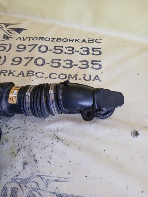 Корпус воздушного фильтра левый Mercedes-Benz gl 450 x166 276 3.0 biturbo Корпус воздушного фильтра левый Mercedes-Benz gl 450 x166 276 3.0 biturbo