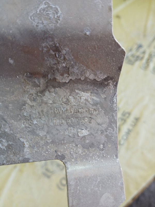 Кронштейн Audi Q7 4M 3.0 Кронштейн Audi Q7 4M 3.0