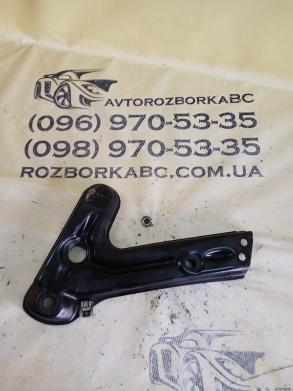 Запчасть кронштейн подрамника передний левый Mercedes-Benz gl 450 2015 x166 276 3.0 biturbo A1643310940 Б/У Кронштейн подрамника передний левый Mercedes-Benz gl 450 2015 x166 276 3.0 biturbo A1643310940 Б/У