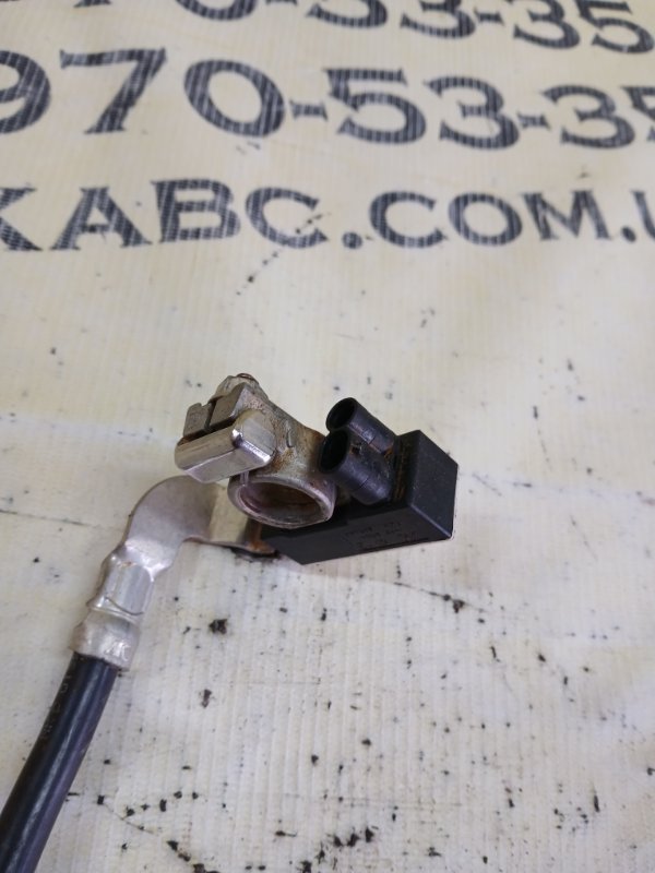 Клемма минусовая Mercedes-Benz gl 450 x166 276 3.0 biturbo Клемма минусовая Mercedes-Benz gl 450 x166 276 3.0 biturbo