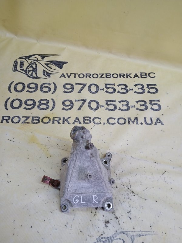 Запчасть кронштейн двигателя правый Mercedes-Benz gl 450 2015 x166 276 3.0 biturbo A2762230604 Б/У Кронштейн двигателя правый Mercedes-Benz gl 450 2015 x166 276 3.0 biturbo A2762230604 Б/У