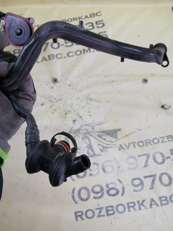 Маслоотделитель gl 450 2015 x166 276 3.0 biturbo Маслоотделитель gl 450 2015 x166 276 3.0 biturbo