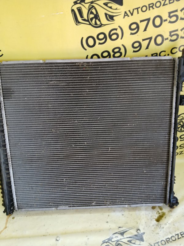 Радиатор охлаждение двигателя gl 450 2015 x166 276 3.0 biturbo