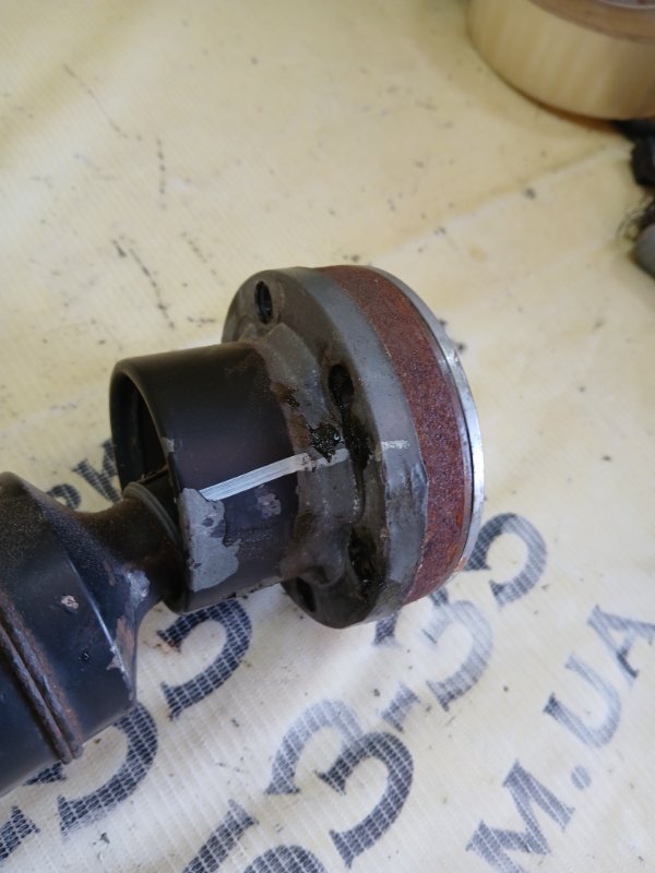 Карданный вал gl 450 2015 x166 276 3.0 biturbo Карданный вал gl 450 2015 x166 276 3.0 biturbo